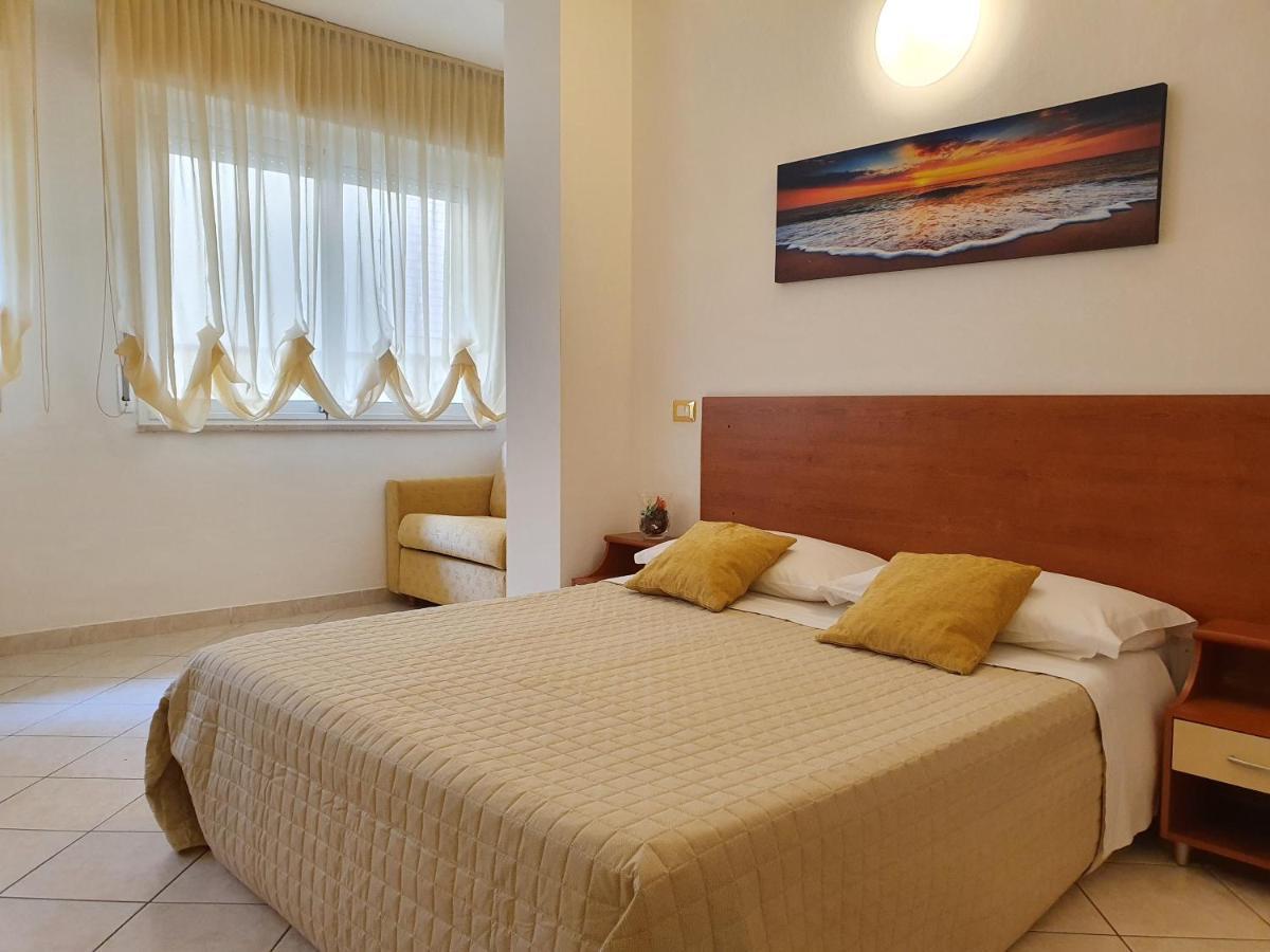Residence Special Rimini Eksteriør bilde