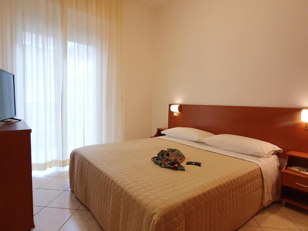 Residence Special Rimini Eksteriør bilde